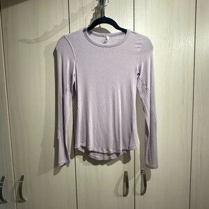Like new Lululemon Ribbed Long Sleeve - Lavender 2